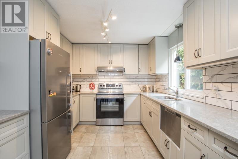 1564 Hope Road, North Vancouver, British Columbia  V7P 1W9 - Photo 24 - R3009745
