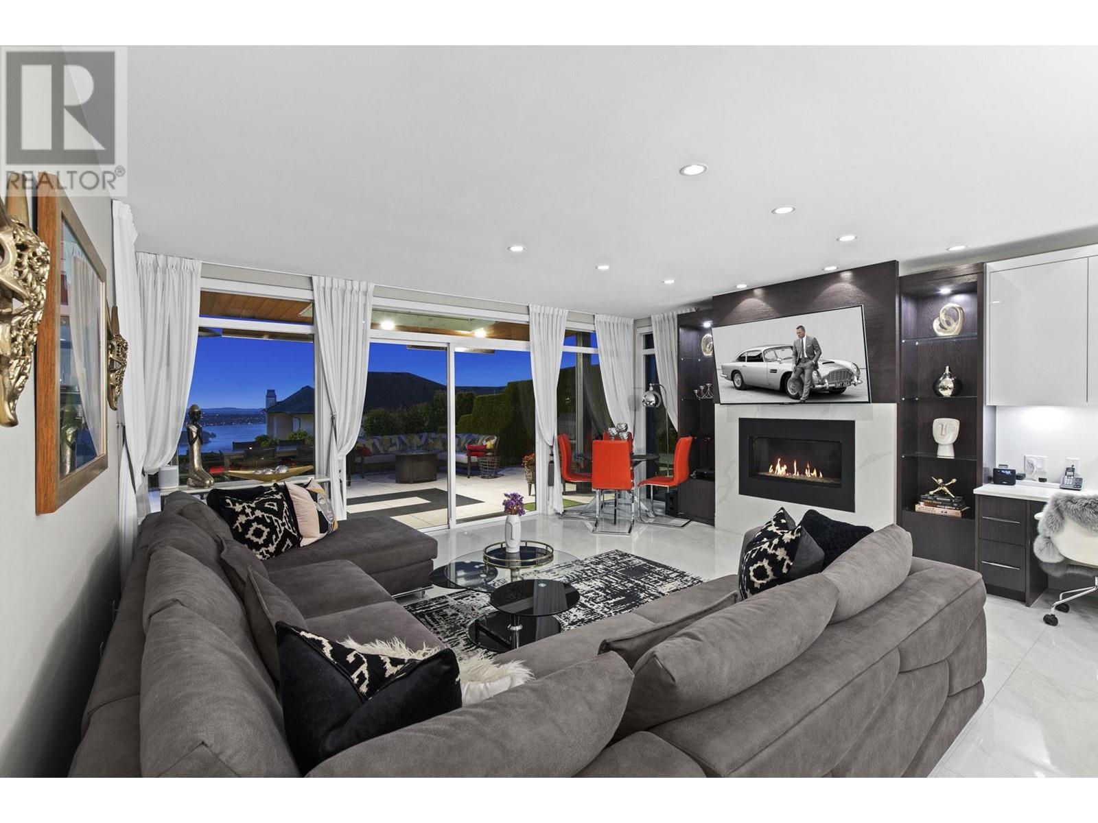 1130 Eyremount Drive, West Vancouver, British Columbia  V7S 2C5 - Photo 13 - R3009753