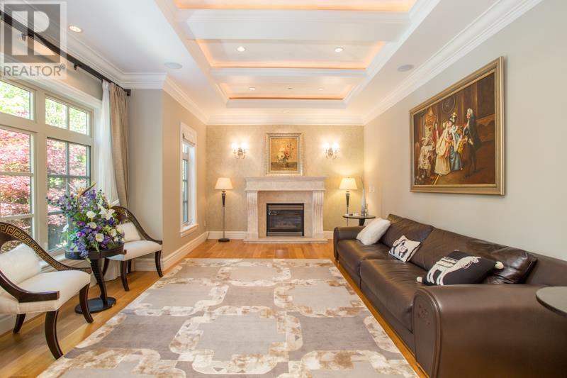 Property at 4416 W 11TH AVENUE image 3