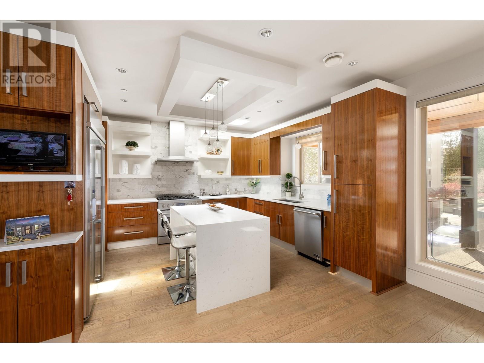 1450 FULTON AVENUE, west vancouver, British Columbia
