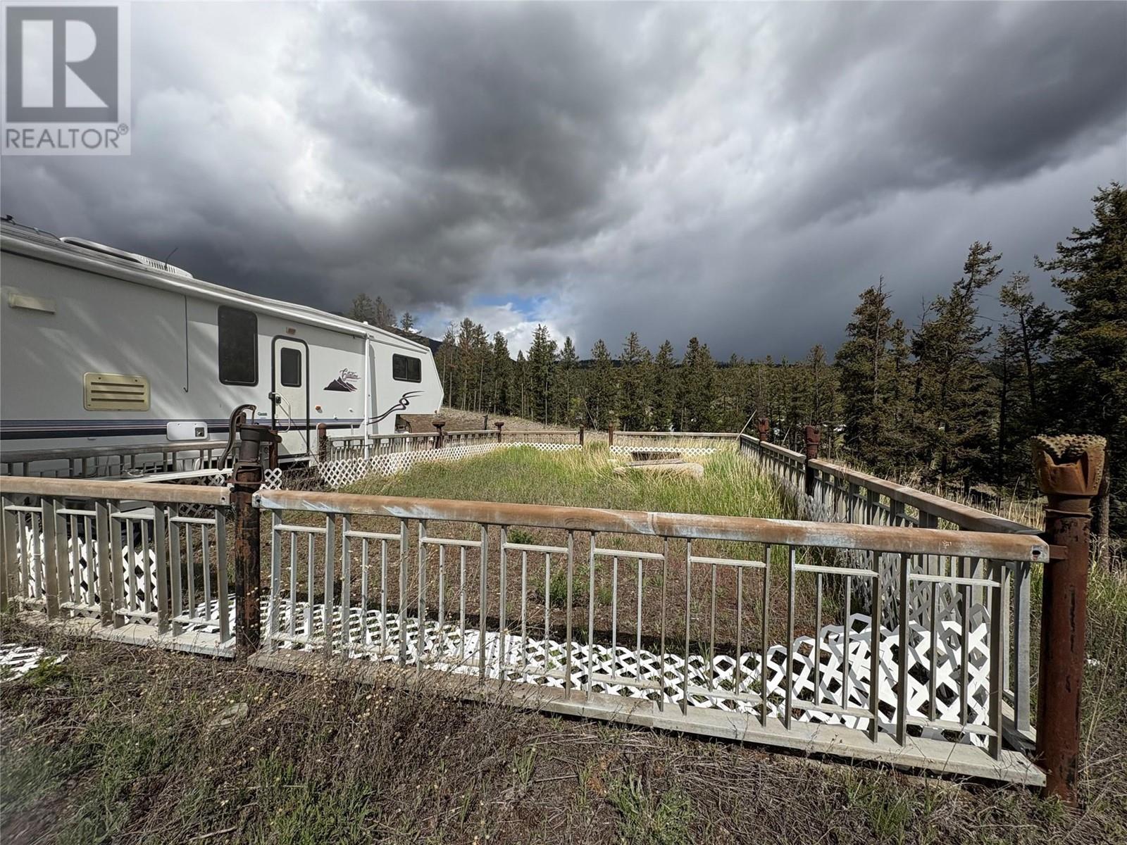 1120 Cariboo Highway, Clinton, BC V0K1K0