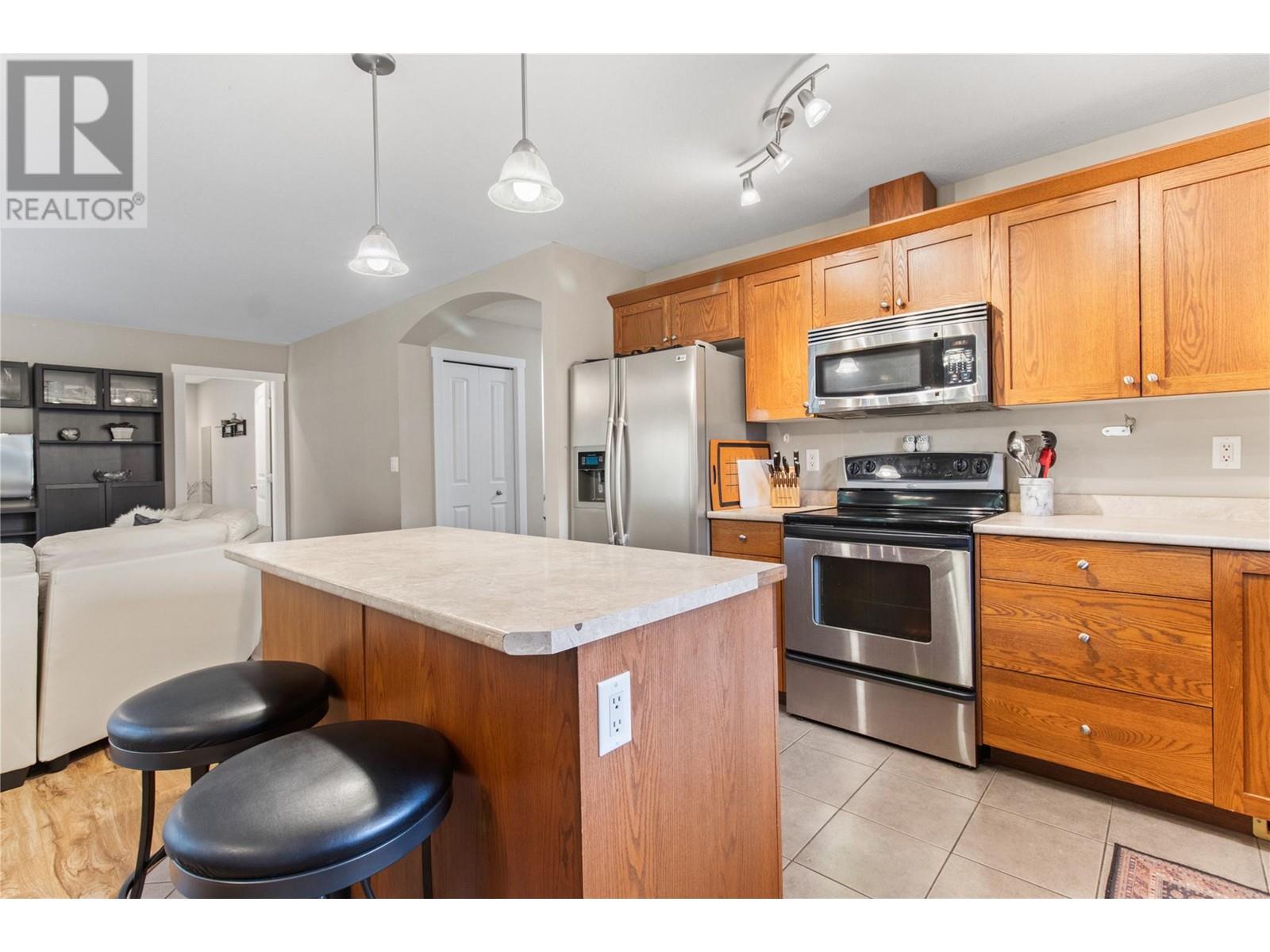 801 20 Street Ne Unit# 36, Salmon Arm, British Columbia  V1E 2R7 - Photo 10 - 10350013