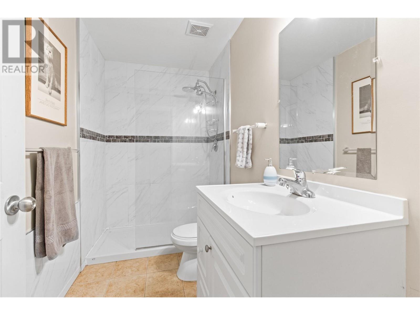 801 20 Street Ne Unit# 36, Salmon Arm, British Columbia  V1E 2R7 - Photo 30 - 10350013