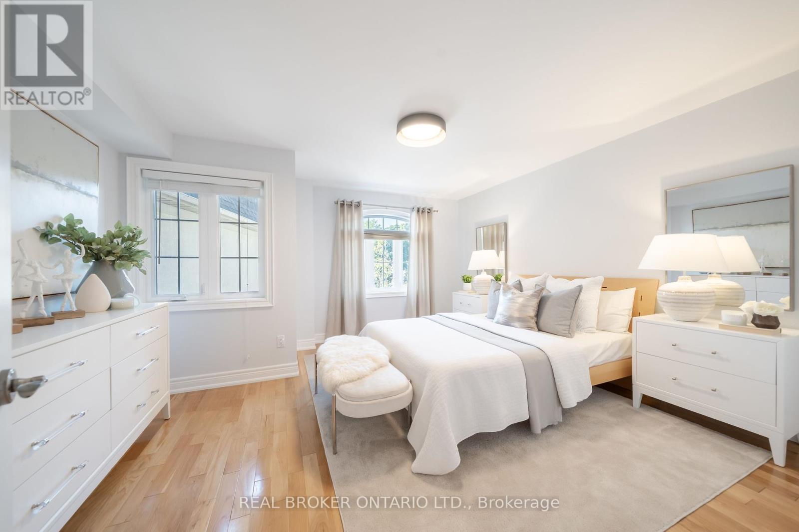 28 Corinth Gardens, Toronto, Ontario  M4P 2N5 - Photo 18 - C12071792