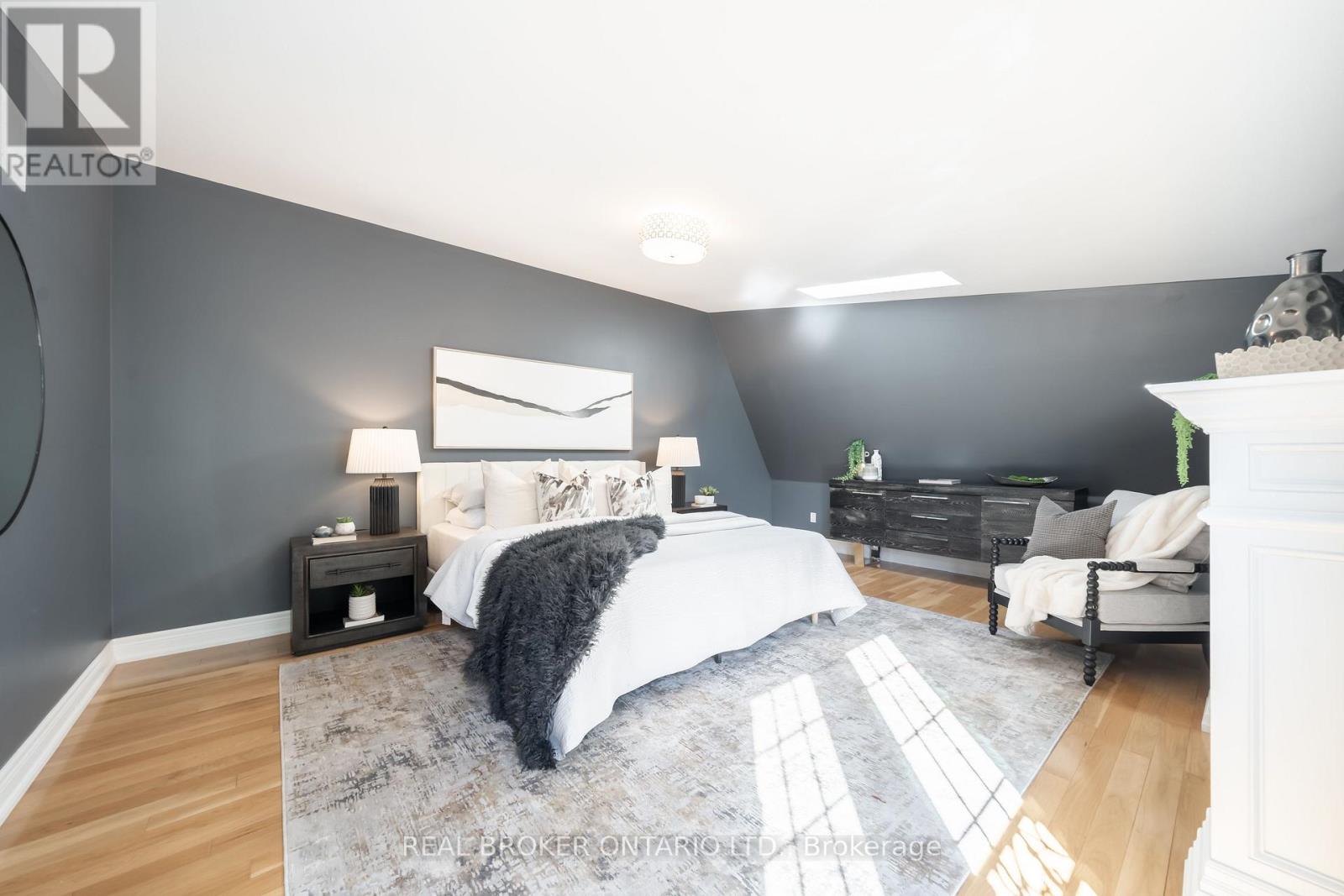 28 Corinth Gardens, Toronto, Ontario  M4P 2N5 - Photo 27 - C12071792