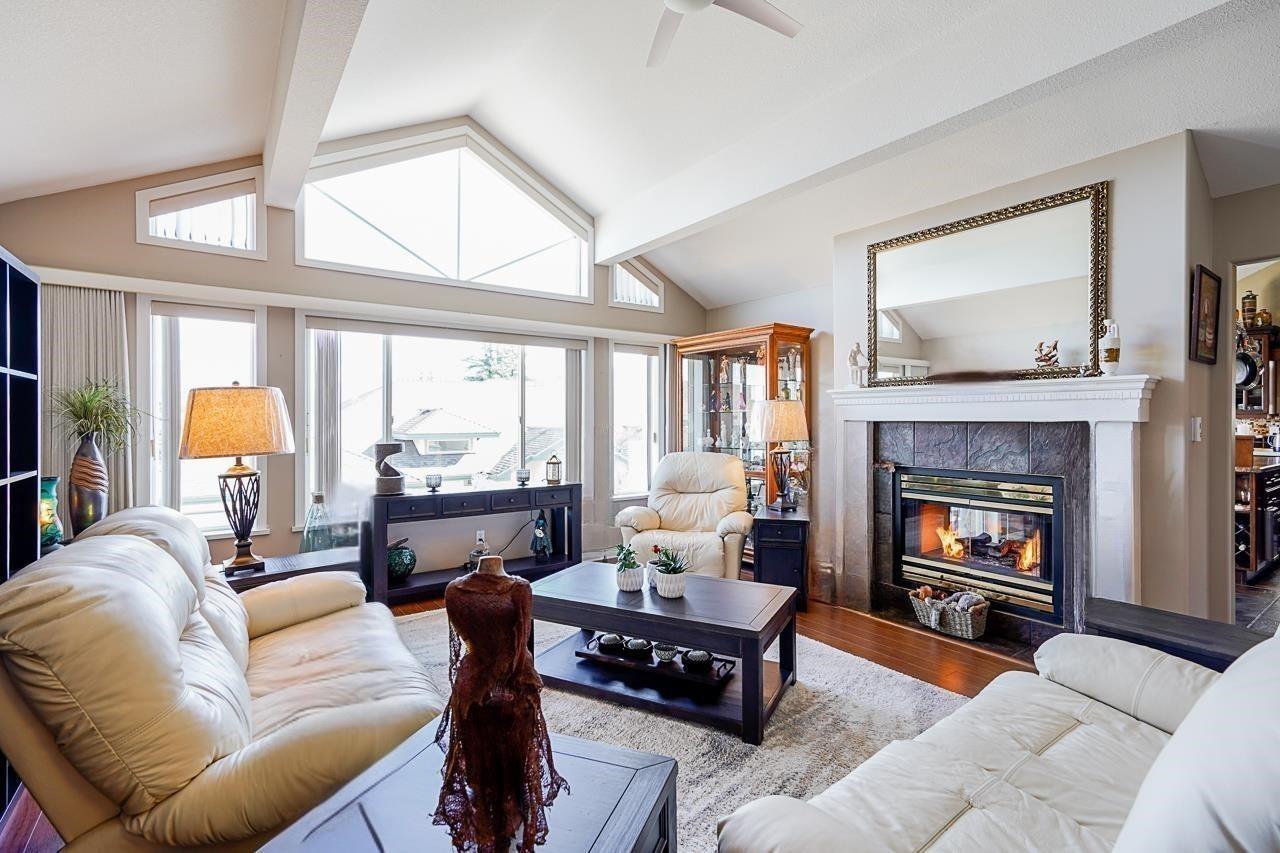 Property at 25 8590 SUNRISE DRIVE image 3