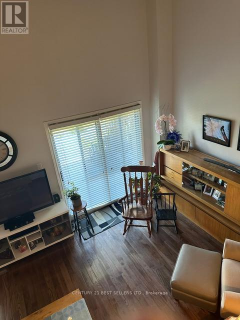 7 - 6040 Montevideo Road, Mississauga (Meadowvale), Ontario  L5N 2T4 - Photo 6 - W12189005