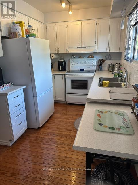 7 - 6040 Montevideo Road, Mississauga (Meadowvale), Ontario  L5N 2T4 - Photo 7 - W12189005