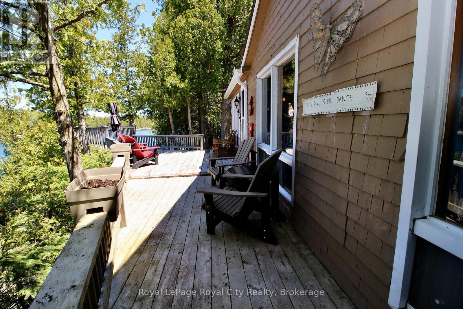 120 Big Tub Road, Northern Bruce Peninsula, Ontario  N0H 2R0 - Photo 18 - X12189847