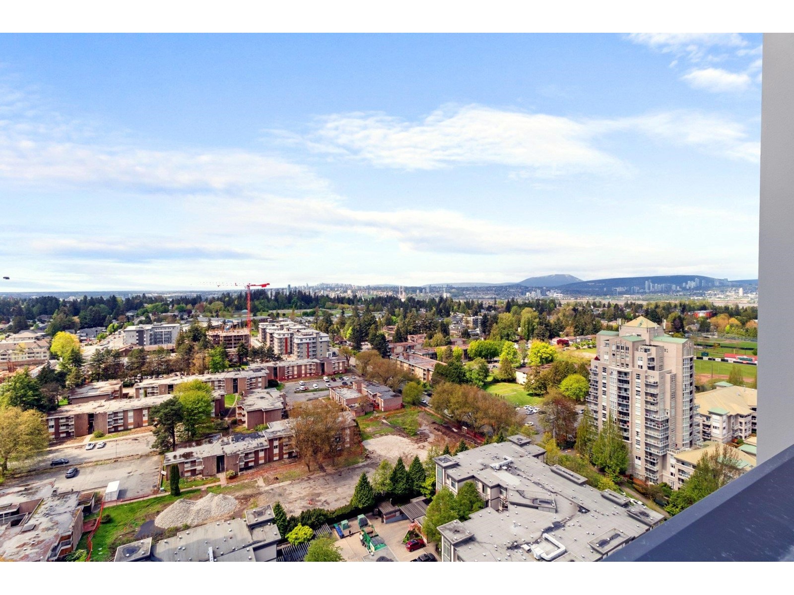 2210 10448 University Drive, Surrey, British Columbia  V3T 0S7 - Photo 16 - R3009801