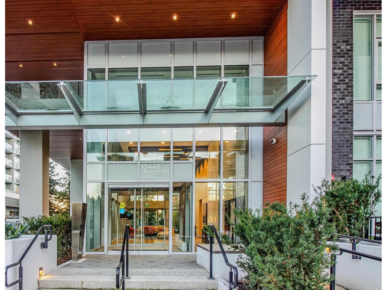 2210 10448 University Drive, Surrey, British Columbia  V3T 0S7 - Photo 17 - R3009801