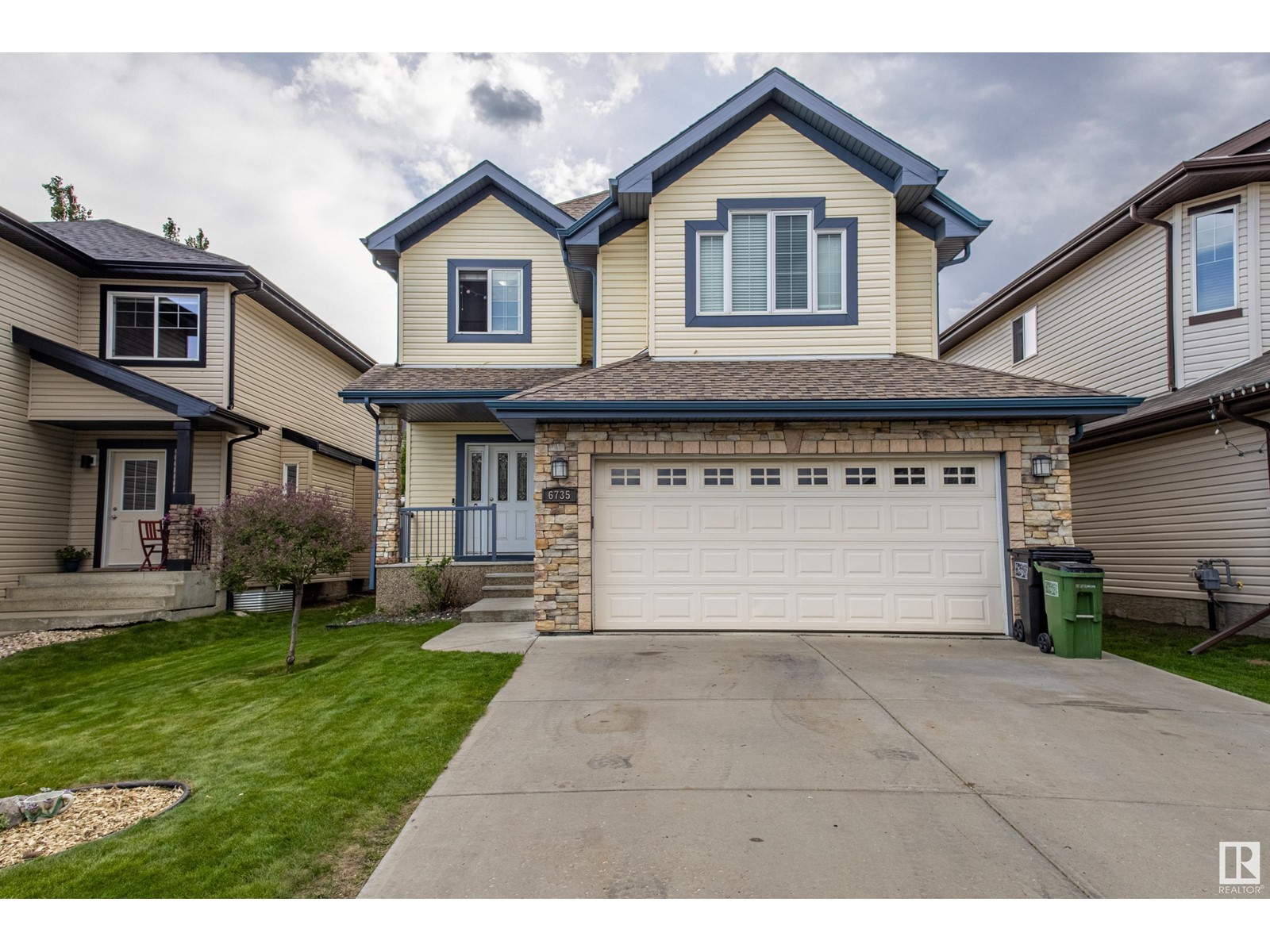 6735 19 AV SW, Edmonton, Alberta