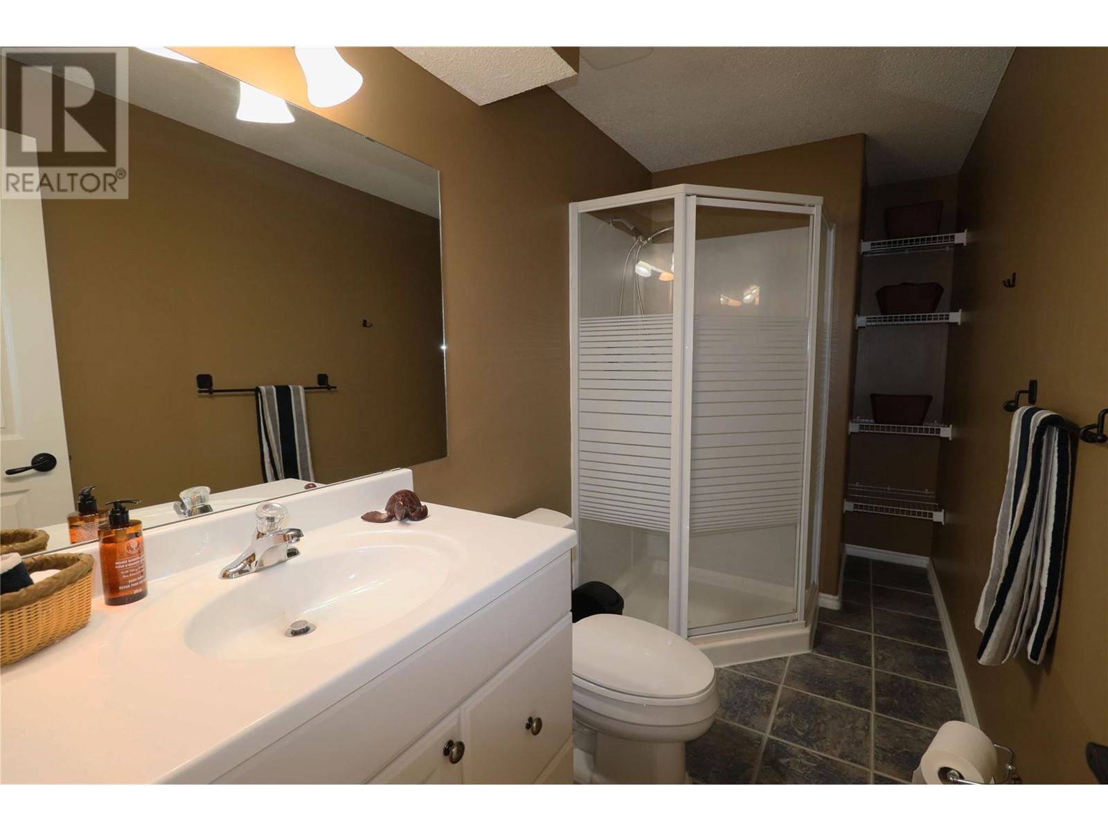 2160 BRYCEN Place, Grand Forks, BC V0H1H0