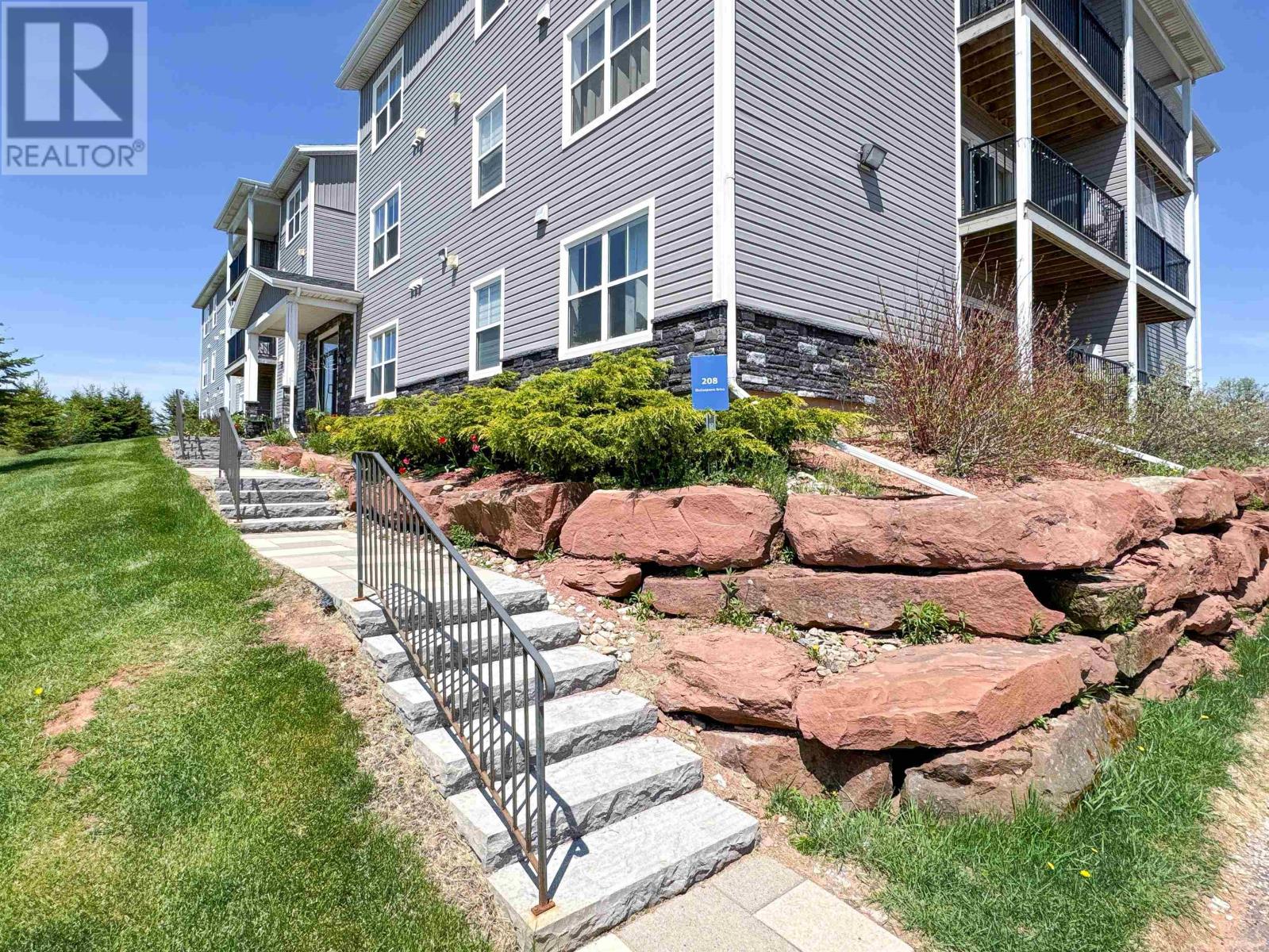 Property at 205 208 Shakespeare Drive image 3