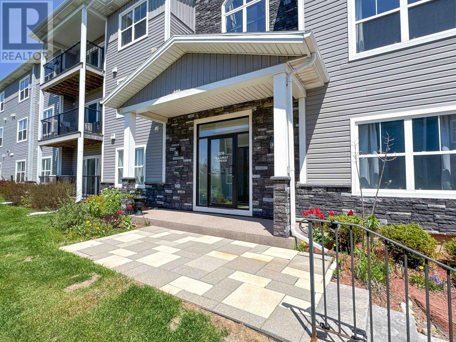 Property at 205 208 Shakespeare Drive image 4