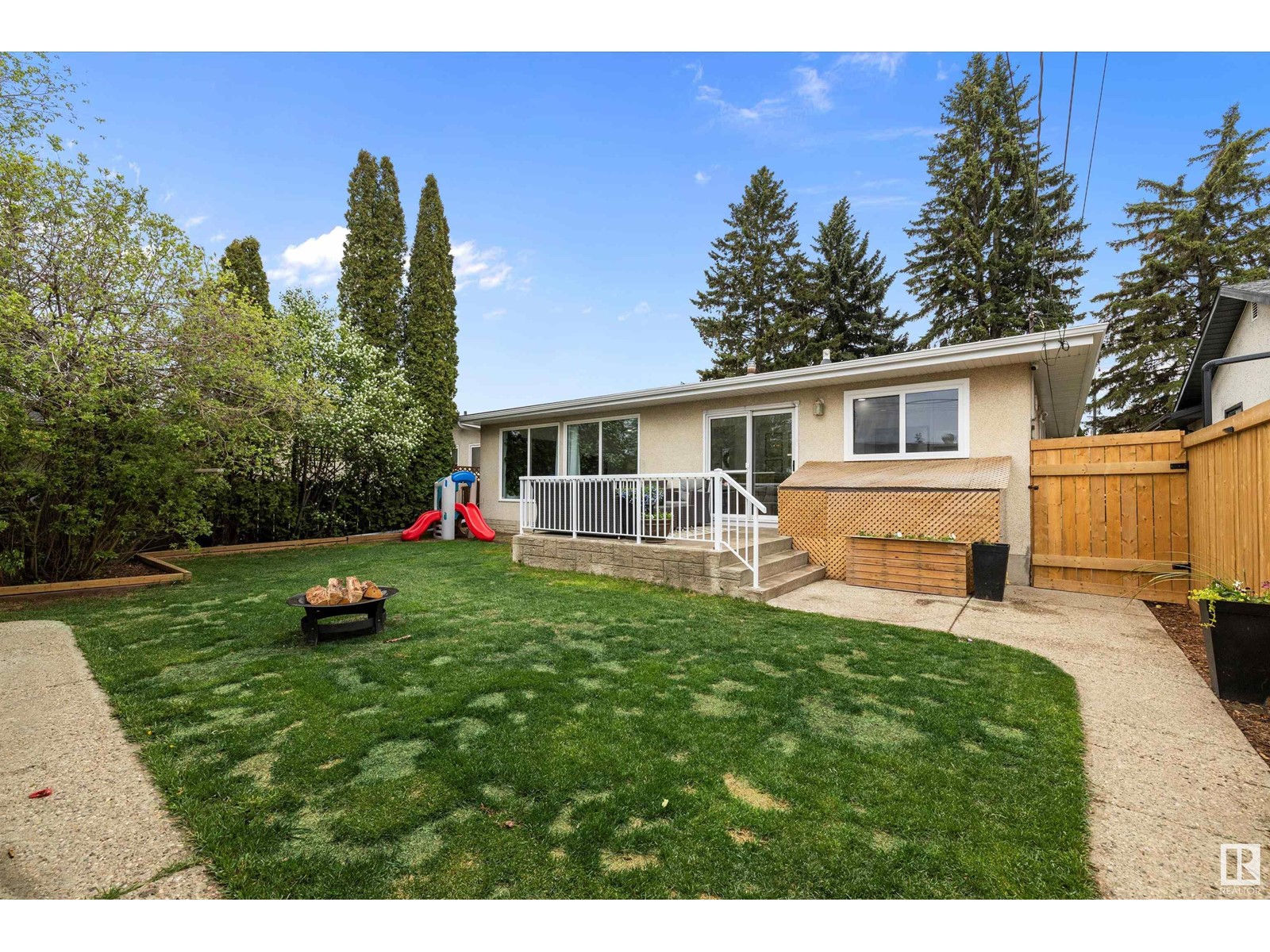 6916 97 Av Nw, Edmonton, Alberta  T6B 1C7 - Photo 42 - E4439920