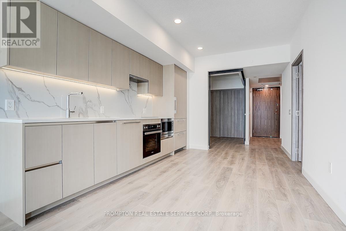 716 - 1 Concord Cityplace Way, Toronto, Ontario  M5V 0X3 - Photo 16 - C12183206