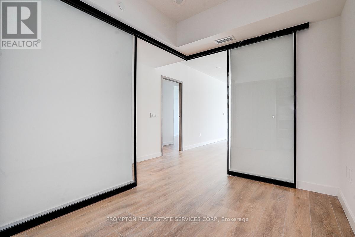 716 - 1 Concord Cityplace Way, Toronto, Ontario  M5V 0X3 - Photo 33 - C12183206