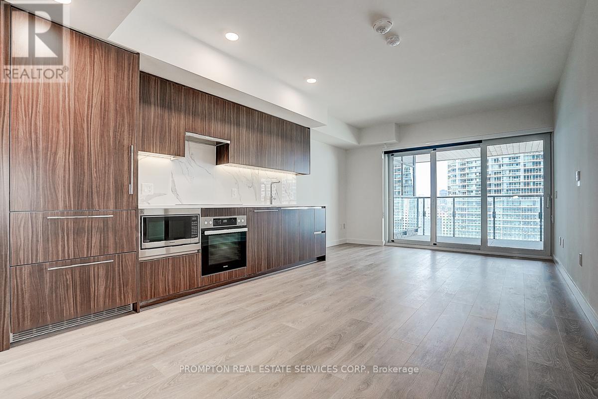1028 - 3 Concord Cityplace Way, Toronto, Ontario  M5V 0X3 - Photo 18 - C12185873