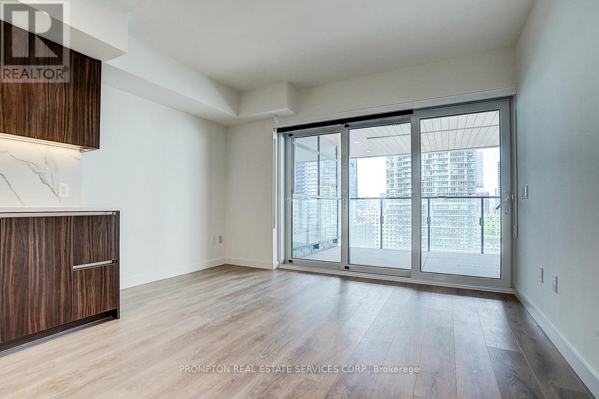 1028 - 3 Concord Cityplace Way, Toronto, Ontario  M5V 0X3 - Photo 34 - C12185873