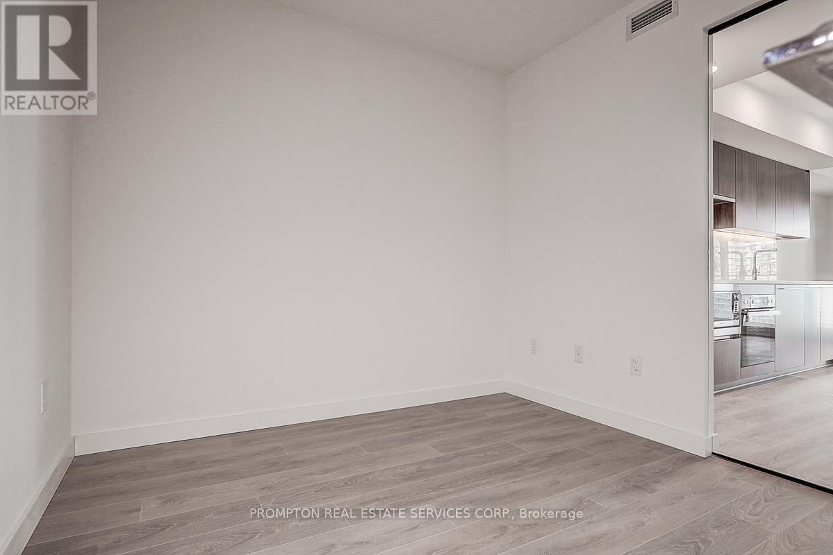 1028 - 3 Concord Cityplace Way, Toronto, Ontario  M5V 0X3 - Photo 46 - C12185873