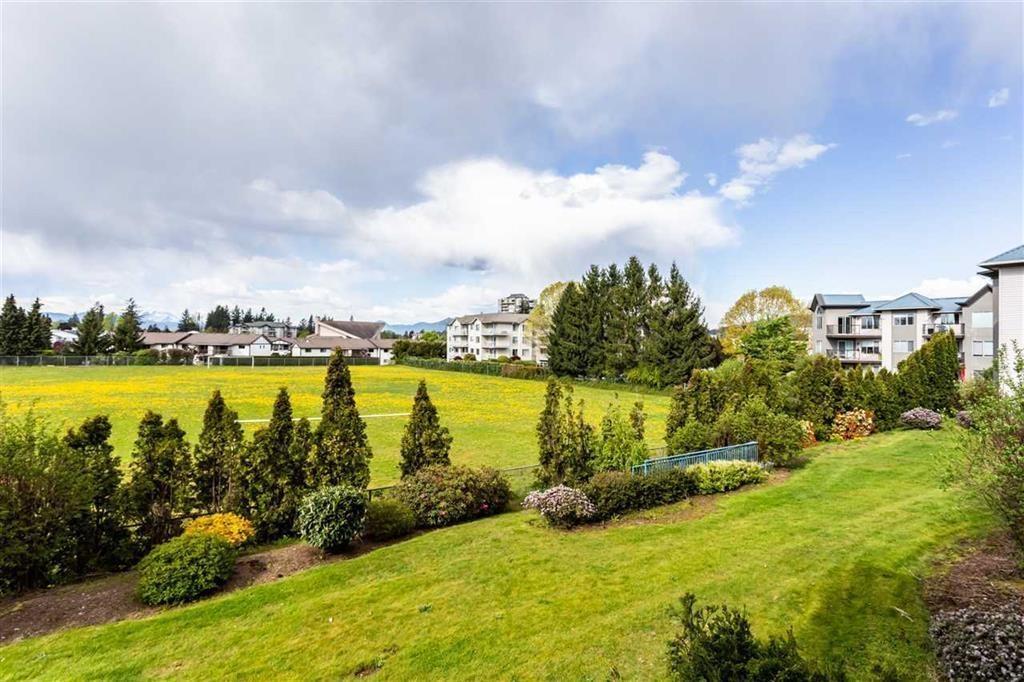 216 32725 GEORGE FERGUSON WAY, Abbotsford, British Columbia