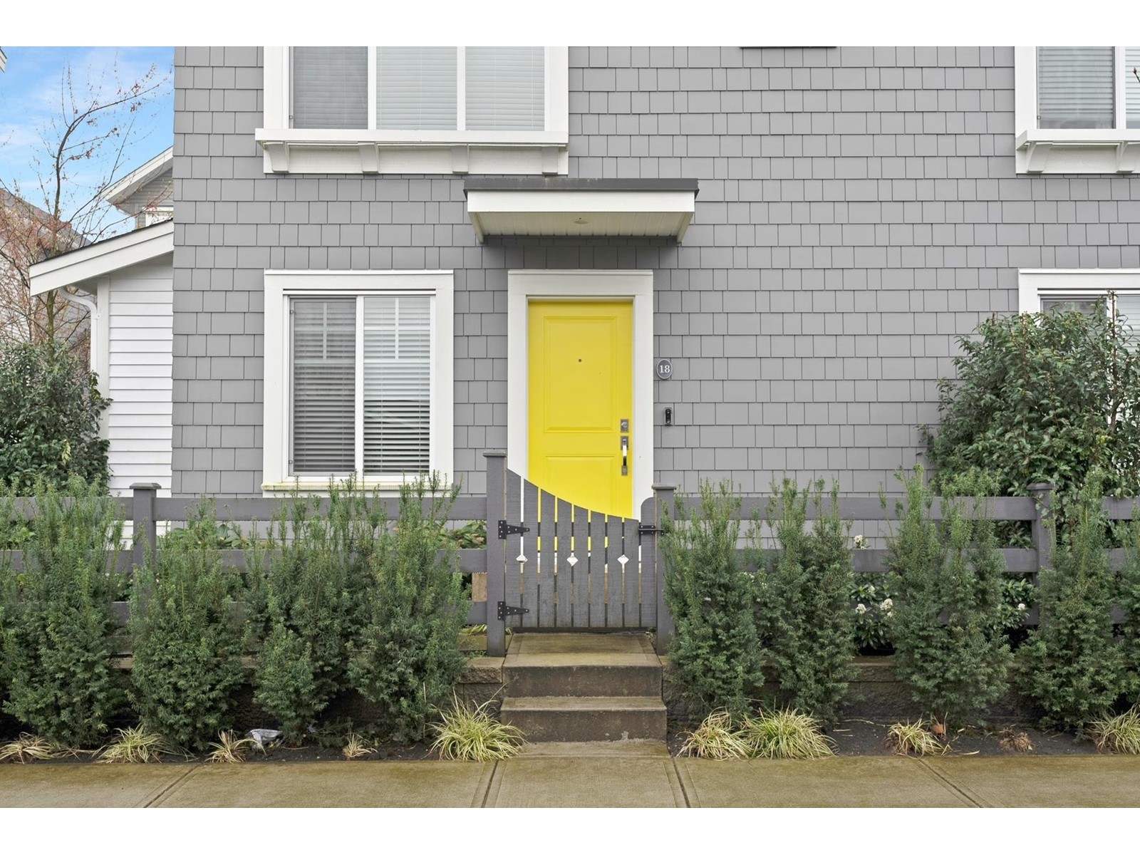 18 15489 99a Avenue, Surrey, British Columbia  V3R 0G9 - Photo 2 - R3008949