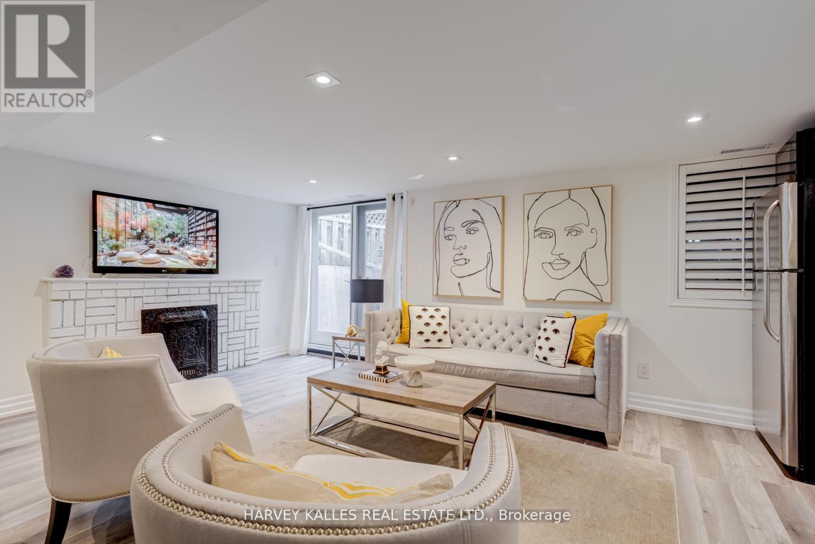 213 Brooke Avenue, Toronto, Ontario  M5M 2K7 - Photo 31 - C12189803
