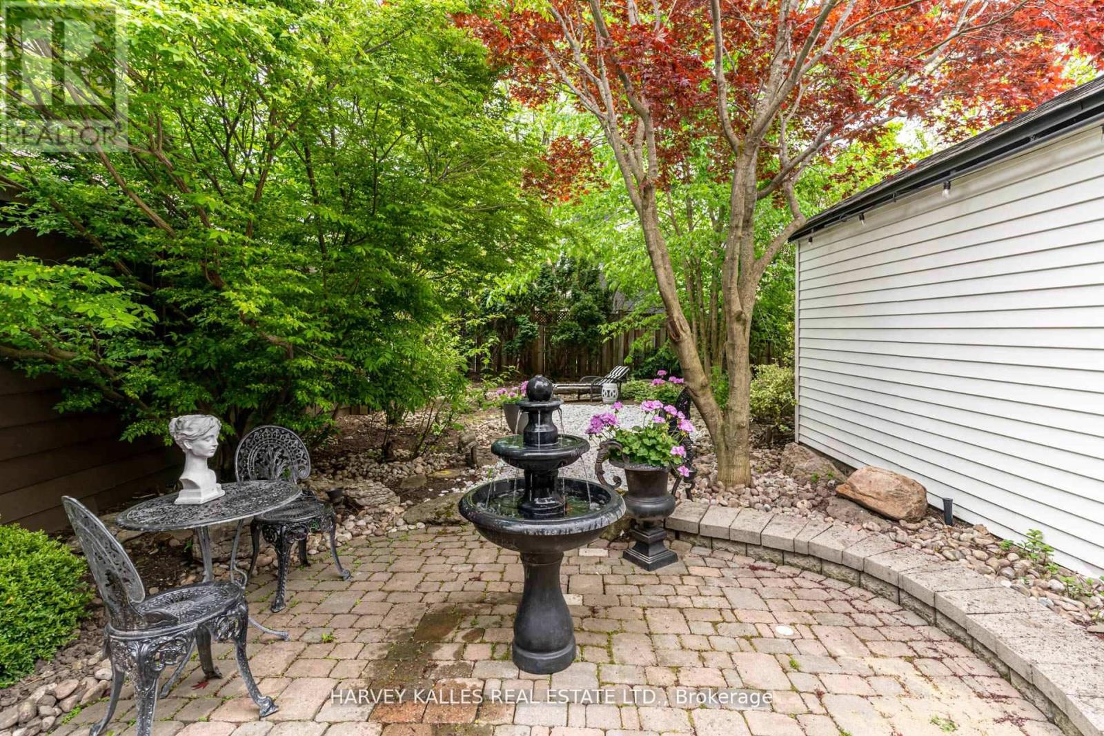 213 Brooke Avenue, Toronto, Ontario  M5M 2K7 - Photo 37 - C12189803
