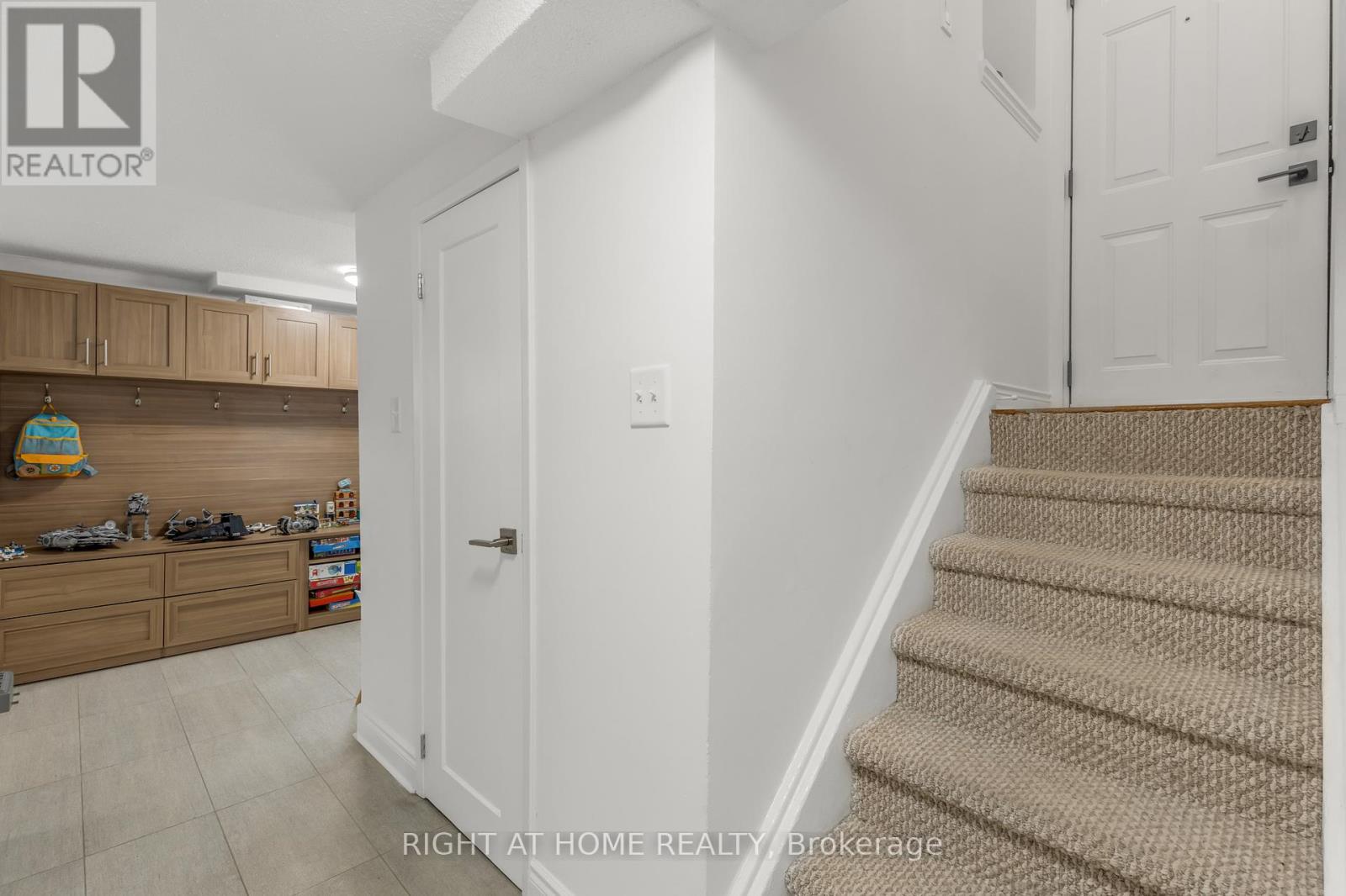 27 Woodlawn Avenue E, Toronto (Rosedale-Moore Park), Ontario  M4T 1B9 - Photo 37 - C12189829