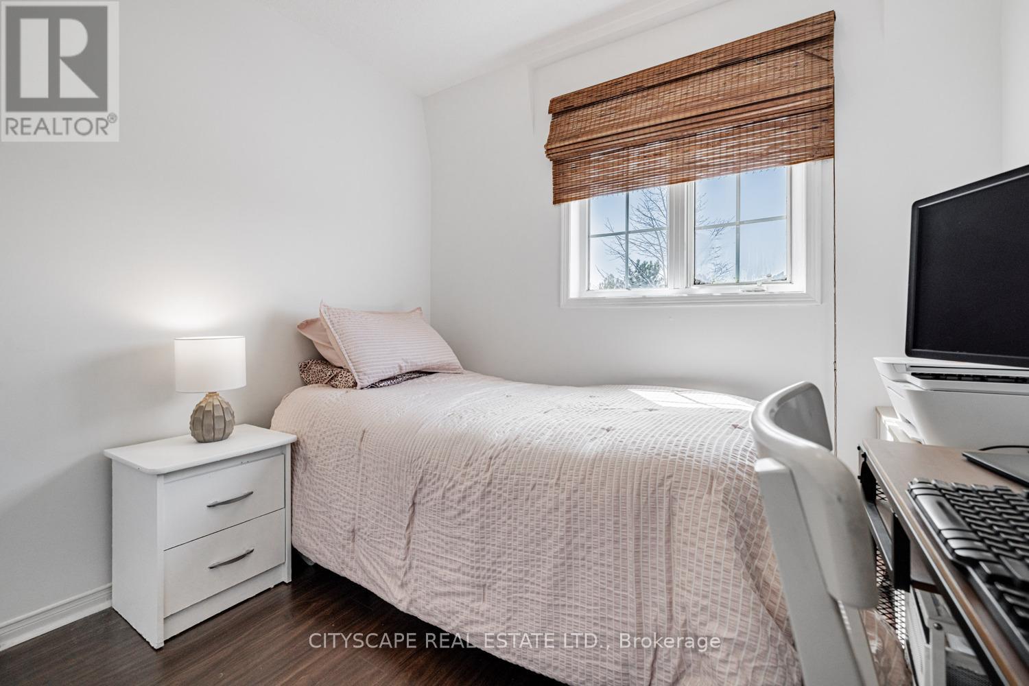11 - 3055 Elmcreek Road, Mississauga, Ontario  L5B 4J9 - Photo 16 - W12176571