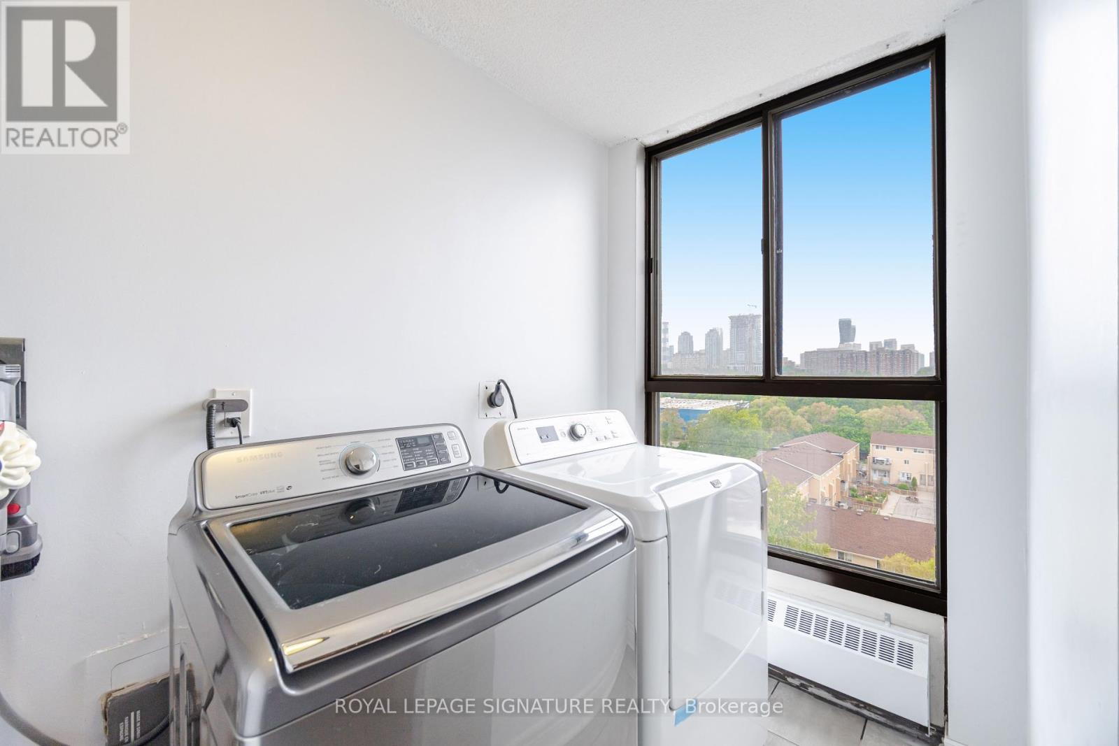 1003 - 3170 Kirwin Avenue, Mississauga, Ontario  L5A 3R1 - Photo 18 - W12185253