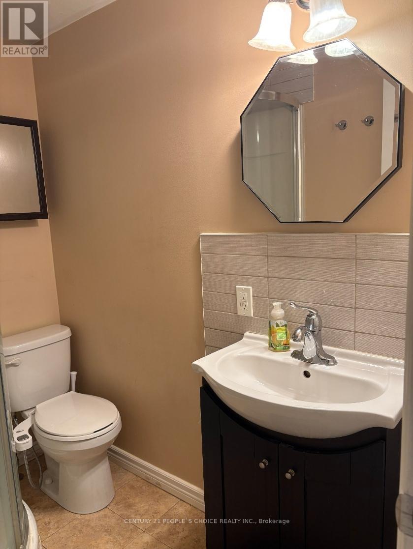 - Lower - 1125 Valley Court, Oshawa (Lakeview), Ontario  L1J 3M4 - Photo 6 - E12189821