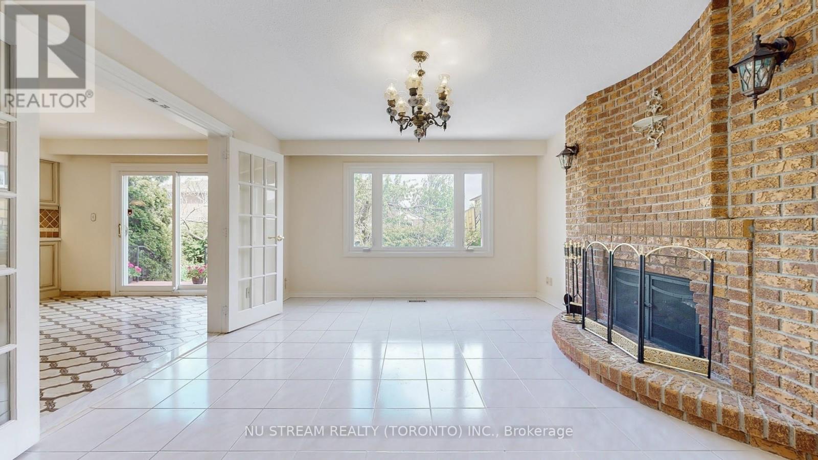 29 Elmartin Drive, Toronto, Ontario  M1W 3C6 - Photo 10 - E12189850