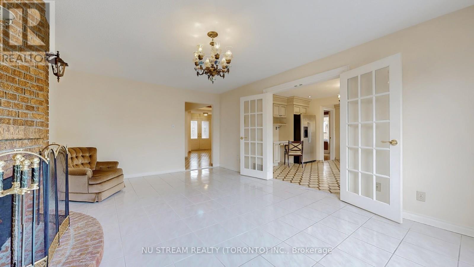 29 Elmartin Drive, Toronto, Ontario  M1W 3C6 - Photo 11 - E12189850