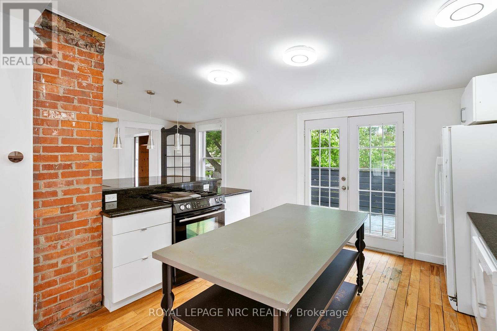 301 Derby Road, Fort Erie, Ontario  L0S 1B0 - Photo 31 - X12189933