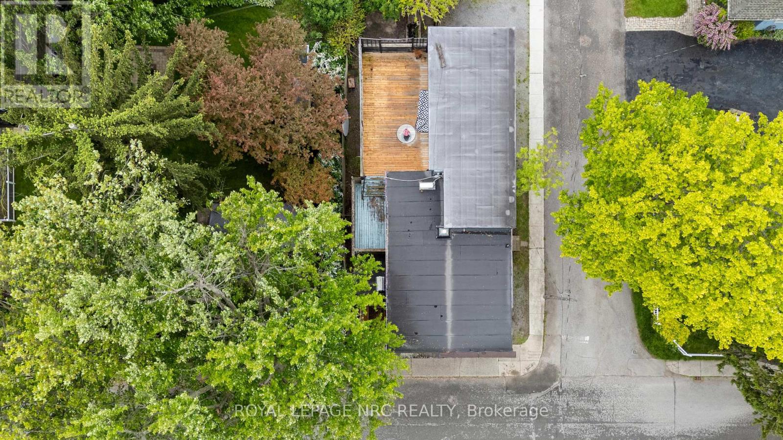 301 Derby Road, Fort Erie (Crystal Beach), Ontario  L0S 1B0 - Photo 37 - X12189933