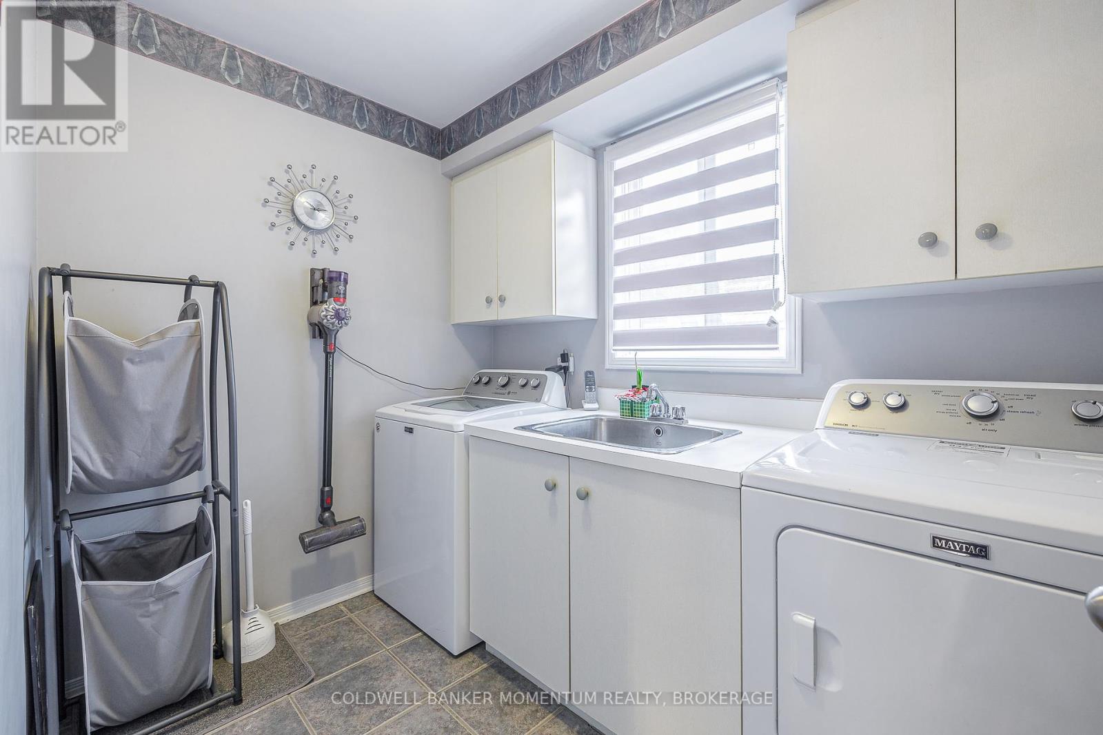 2 Greenvale Court, Pelham (Fonthill), Ontario  L0S 1E1 - Photo 21 - X12189968