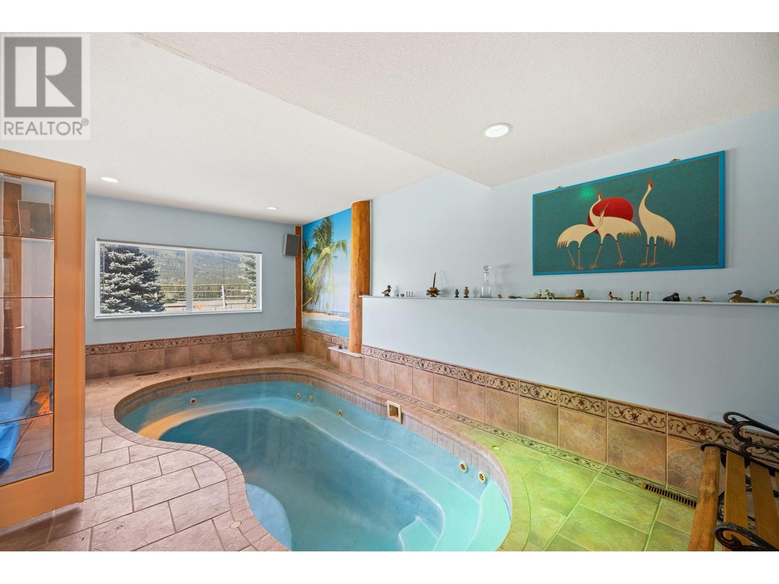 910 Lumby Mabel Lake Road, Lumby, BC V0E2G5