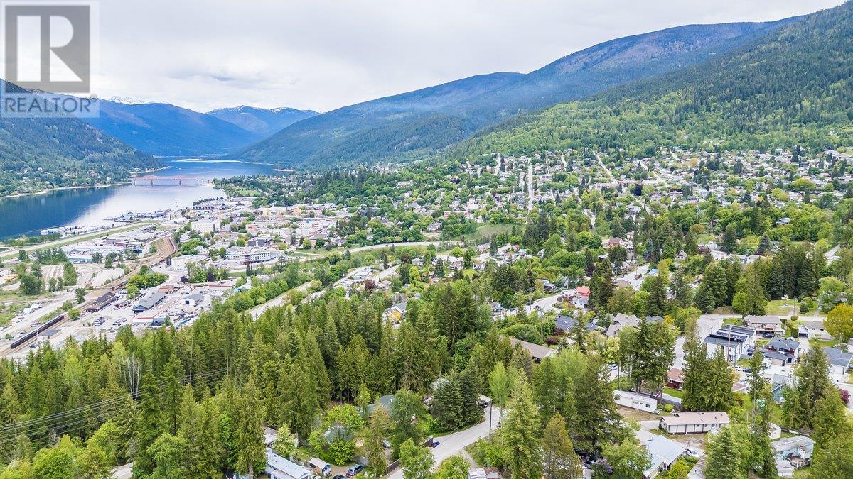 900 West Gore Street Unit# 9, Nelson, British Columbia  V1L 6Z6 - Photo 24 - 10349415