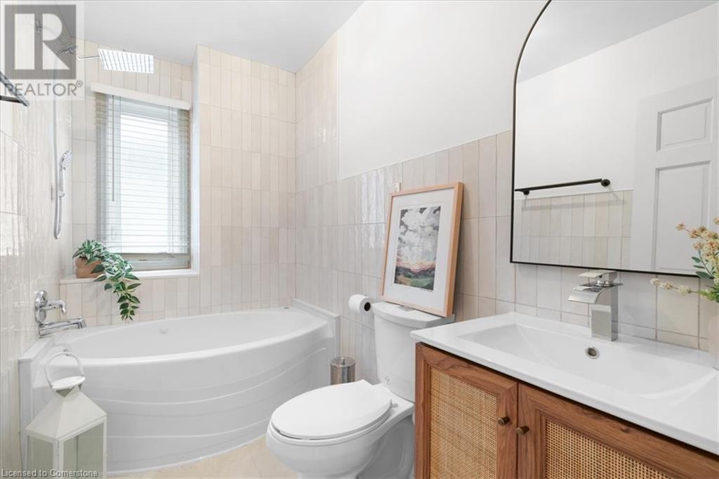 336 Emerald Street N, Hamilton, Ontario  L8L 5L3 - Photo 33 - 40736079