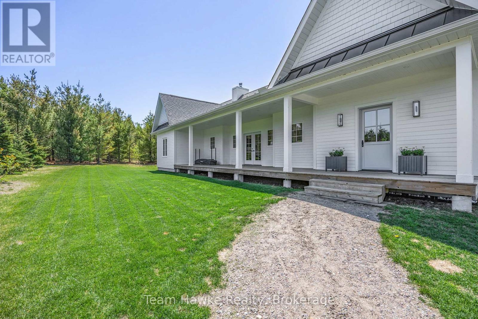 1620 Methodist Point Road, Tiny, Ontario  L9M 0M4 - Photo 4 - S12189913