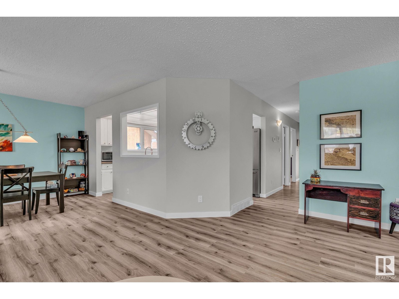 Property at 1216 65 ST NW NW image 3