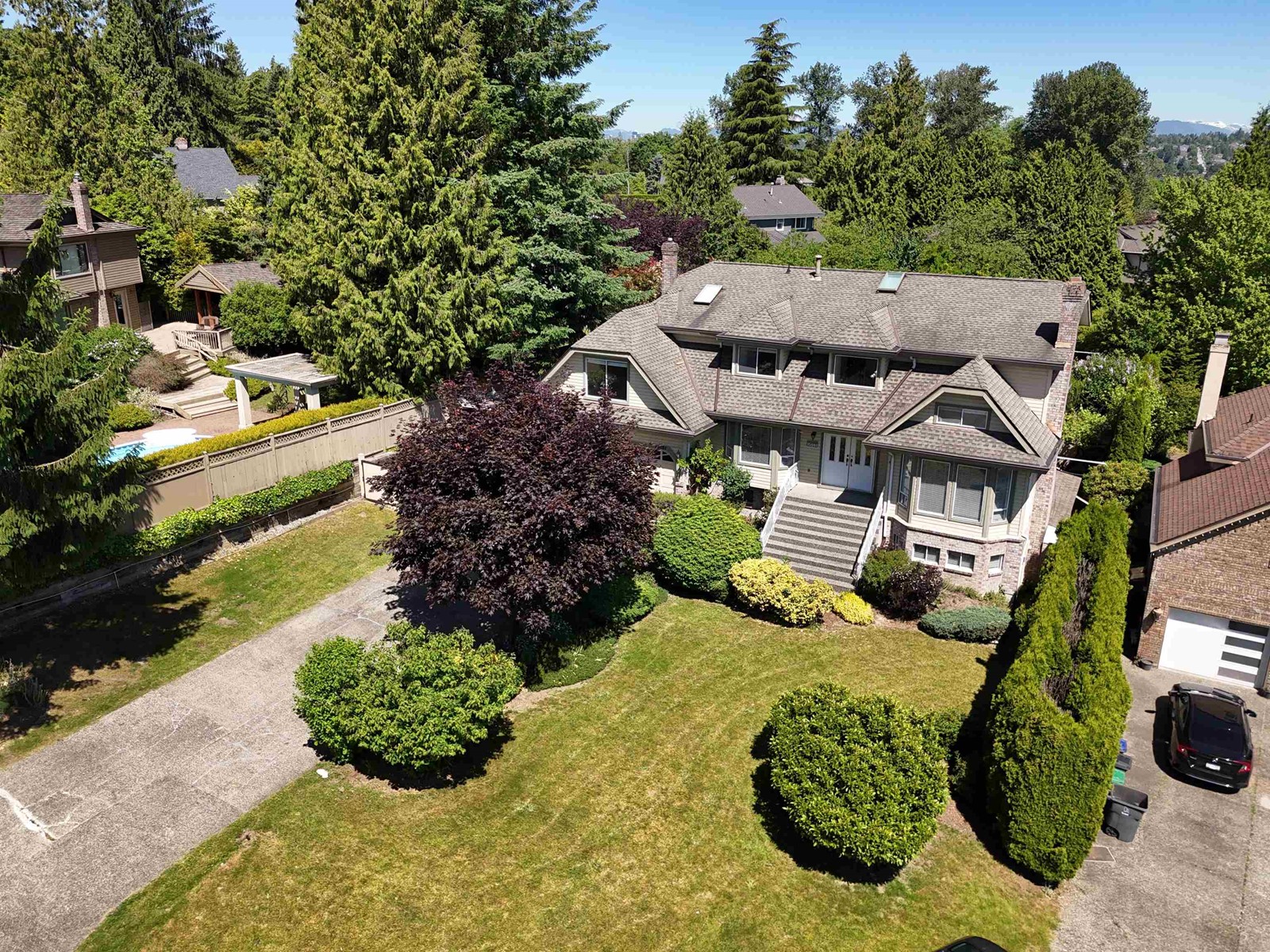 15081 73 Avenue, Surrey, British Columbia  V3S 7A7 - Photo 1 - R3009720