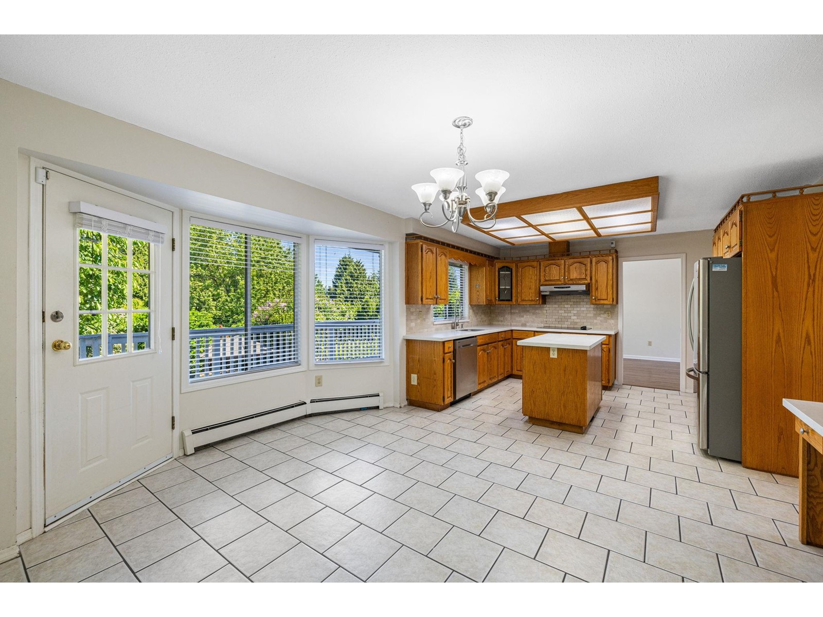 15081 73 Avenue, Surrey, British Columbia  V3S 7A7 - Photo 6 - R3009720