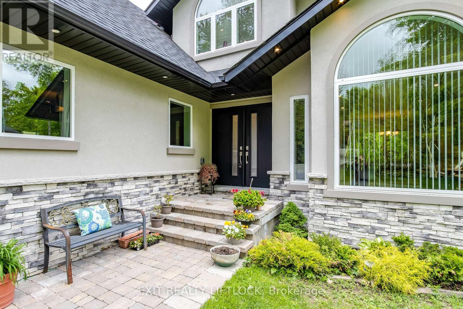 Property at 77 POLISH AVENUE image 4