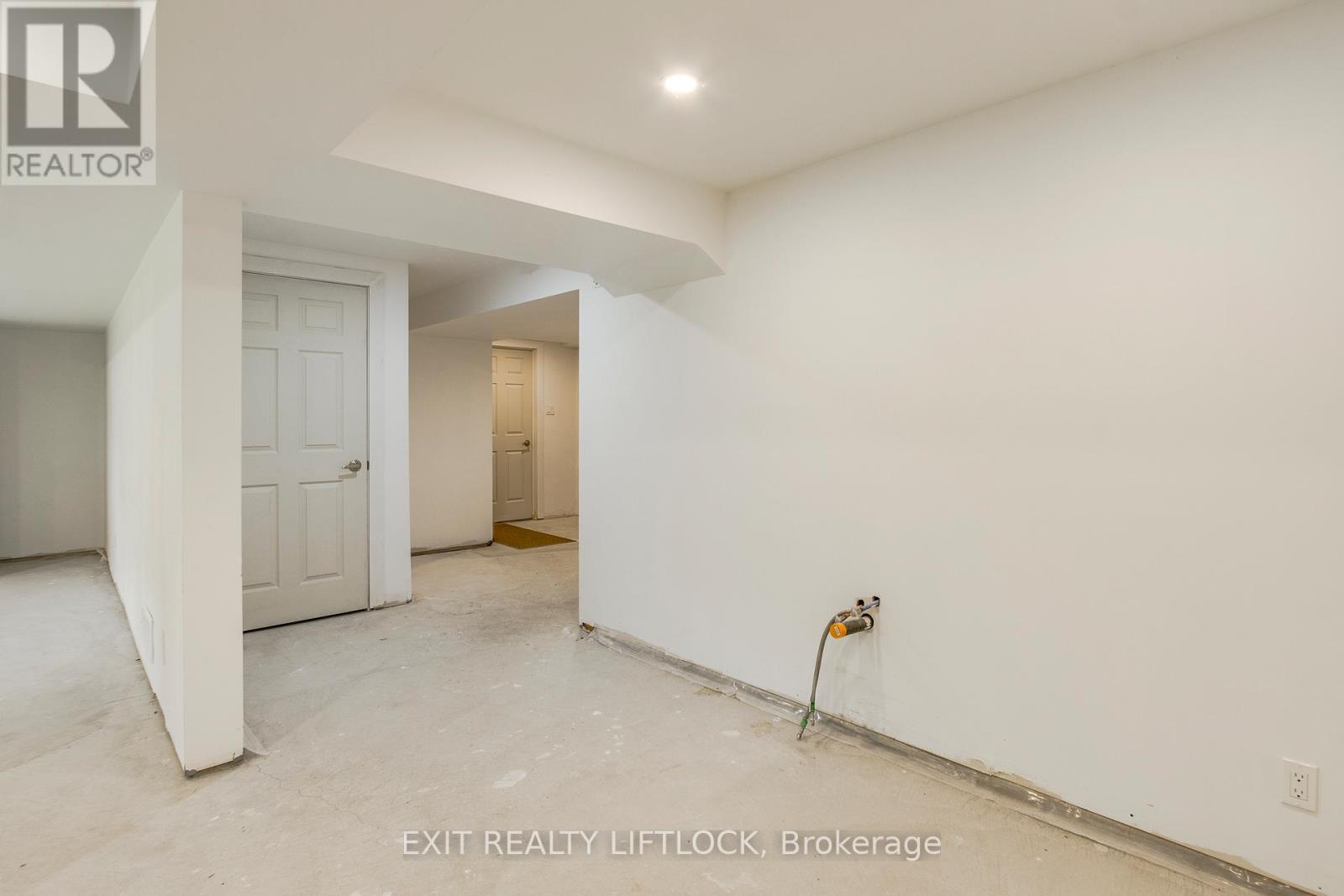 77 Polish Avenue, Penetanguishene, Ontario  L9M 1W8 - Photo 42 - S12189931