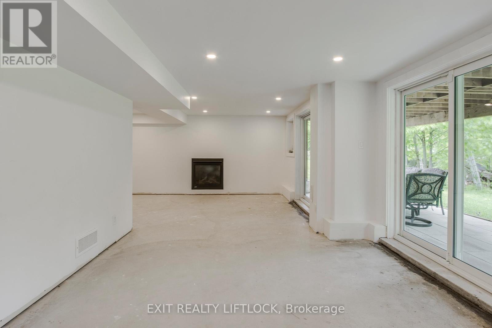 77 Polish Avenue, Penetanguishene, Ontario  L9M 1W8 - Photo 43 - S12189931