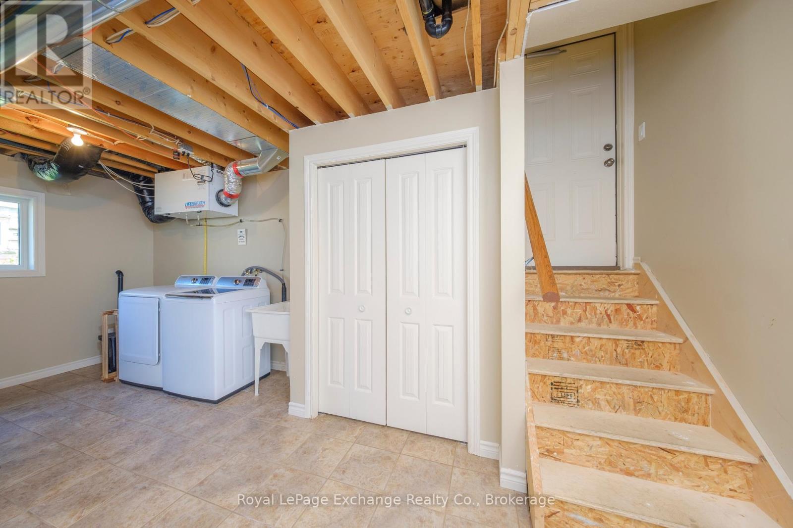 348 Stickel Street W, Saugeen Shores, Ontario  N0H 2C1 - Photo 33 - X12189914