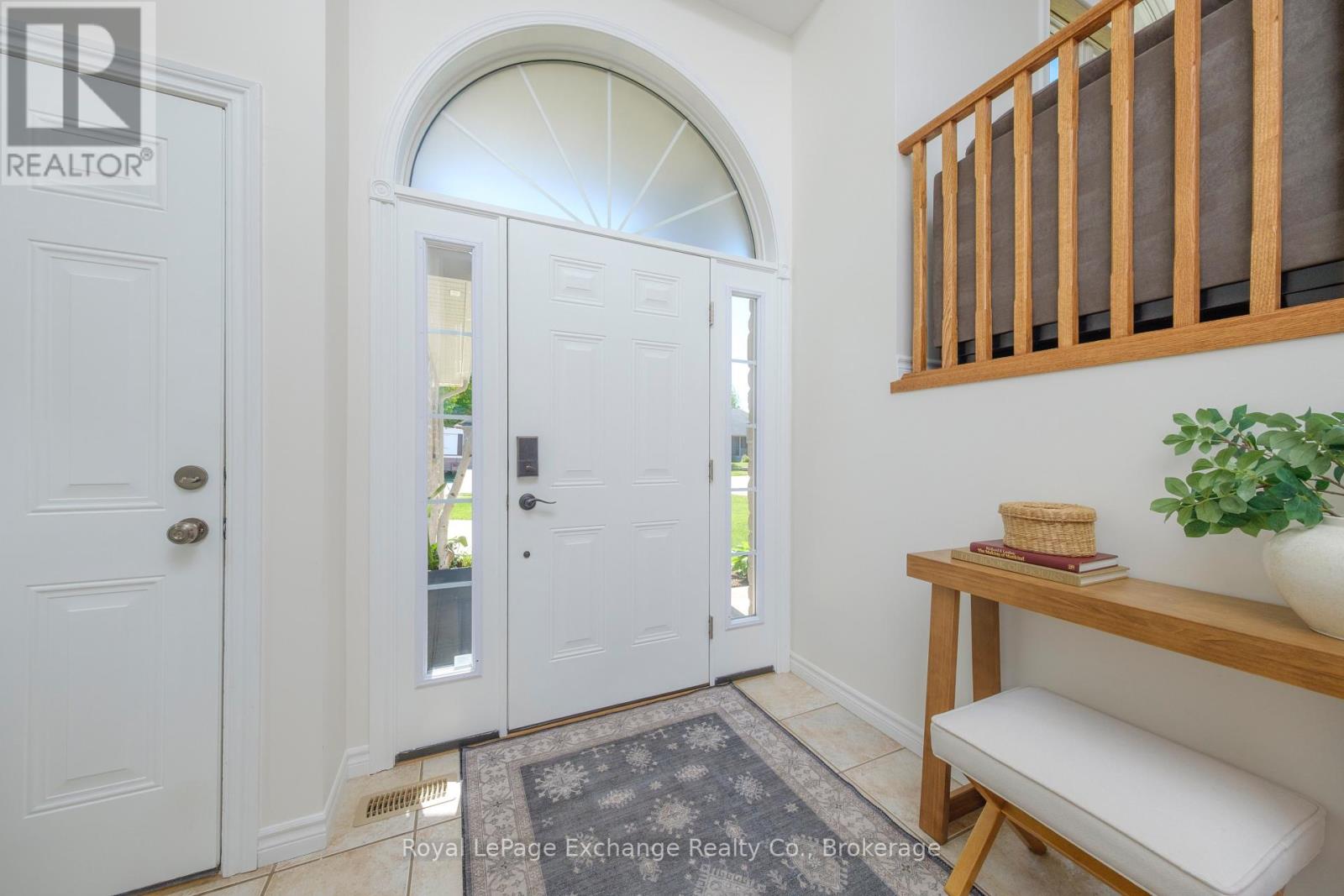 348 Stickel Street W, Saugeen Shores, Ontario  N0H 2C1 - Photo 7 - X12189914
